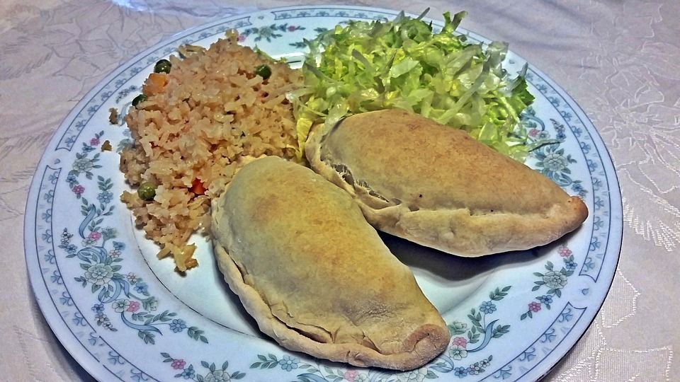 Empanadas argentinas: Catálogo de De los Argentinos Bar y Comidas Empanadas argentinas: Catálogo de De los Argentinos Bar y Comidas