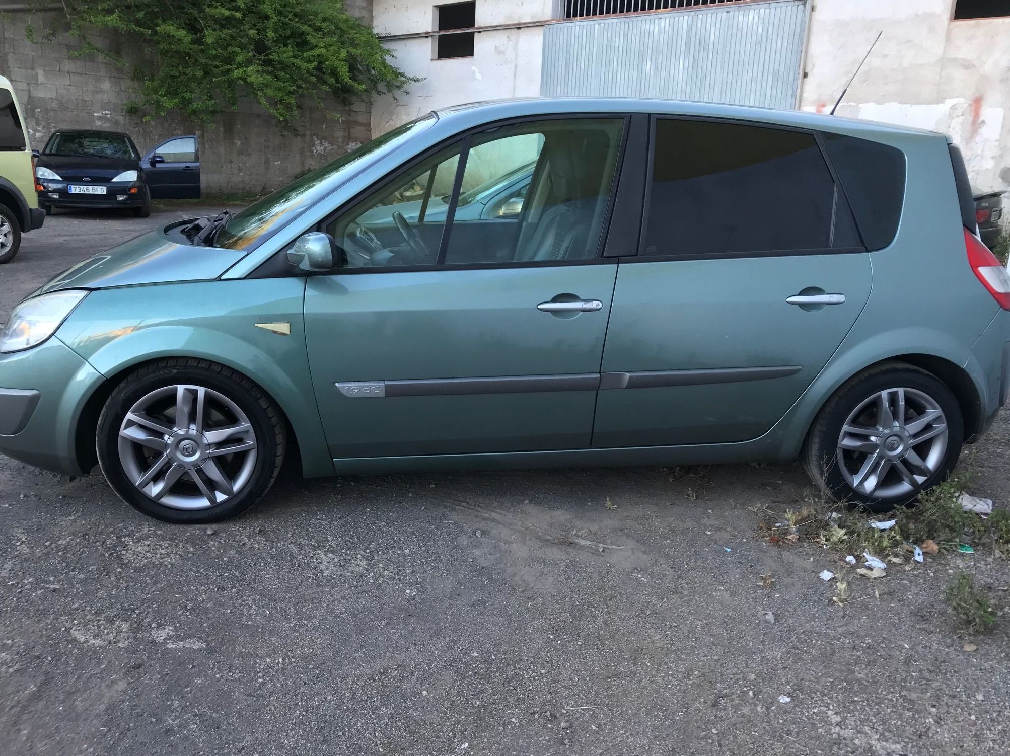 RENAULT MEGANE SCENIC CONFORT 1.9 DCI: Vehículos de ocasión de Car Plus Canarias RENAULT MEGANE SCENIC CONFORT 1.9 DCI: Vehículos de ocasión de Car Plus Canarias