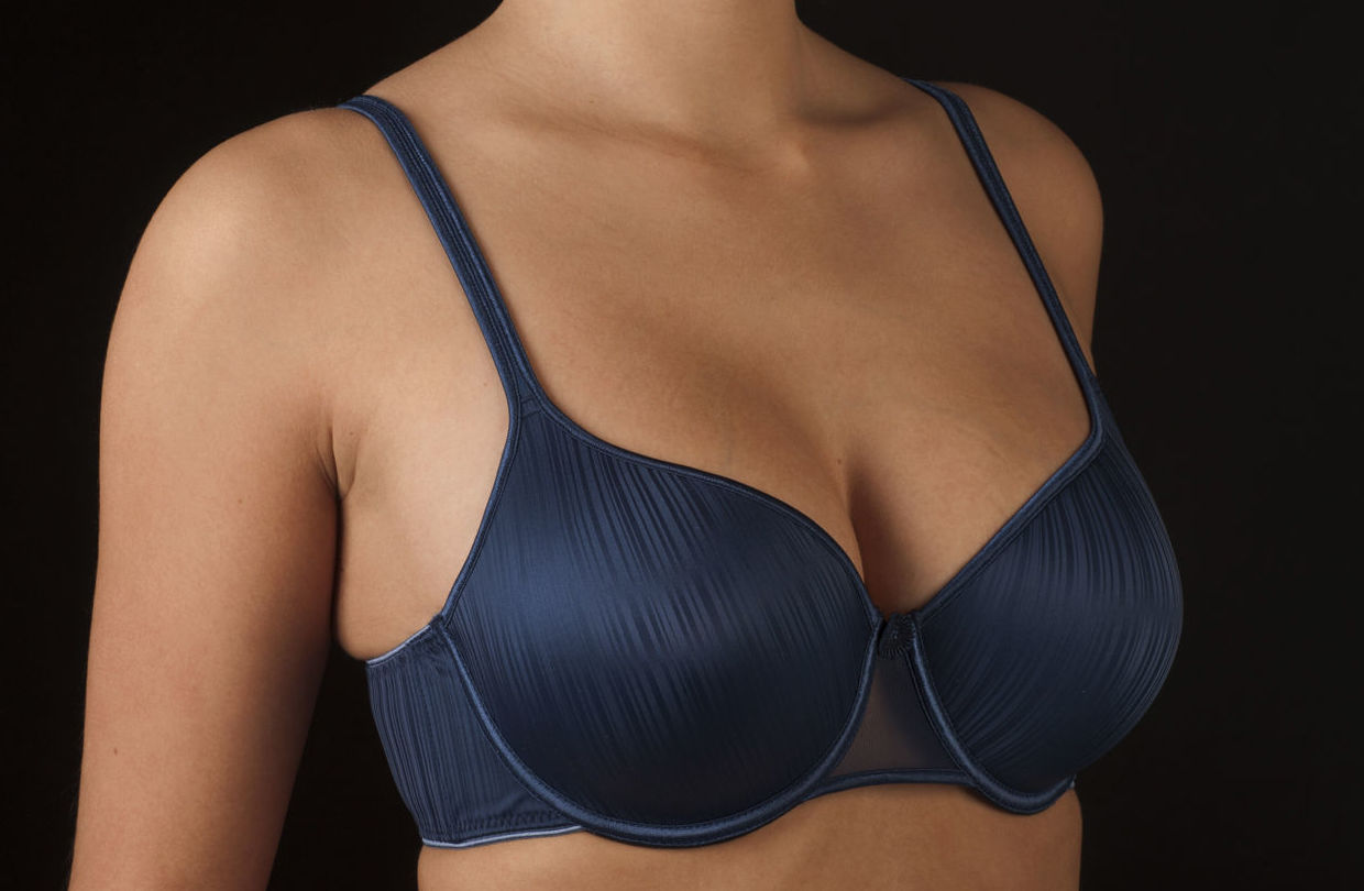 Relieve, copa C con forma Relieve, copa C con forma