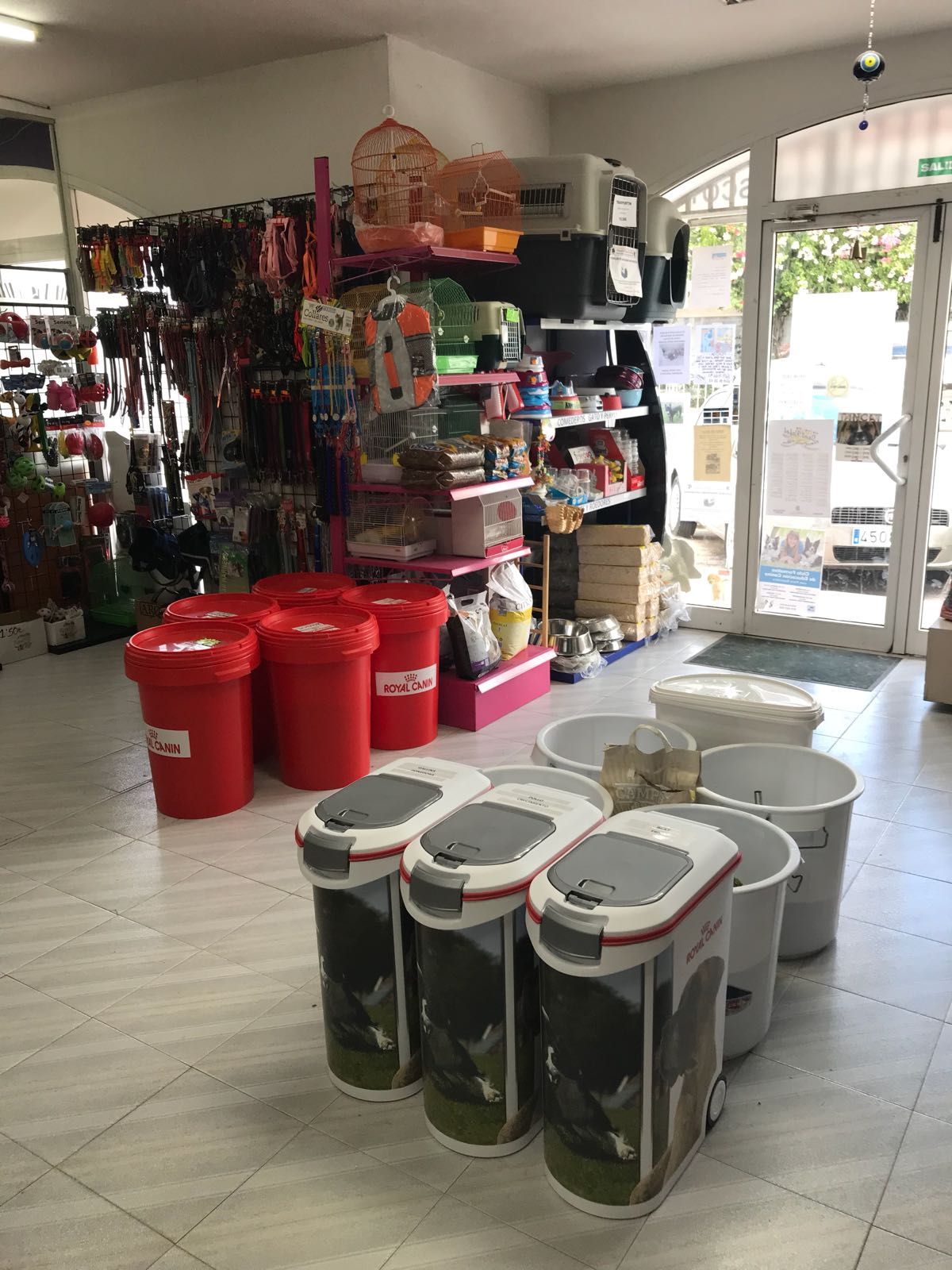 Tienda especializada: Tratamientos y servicios de Clínica Veterinaria Animals Vet Tienda especializada: Tratamientos y servicios de Clínica Veterinaria Animals Vet