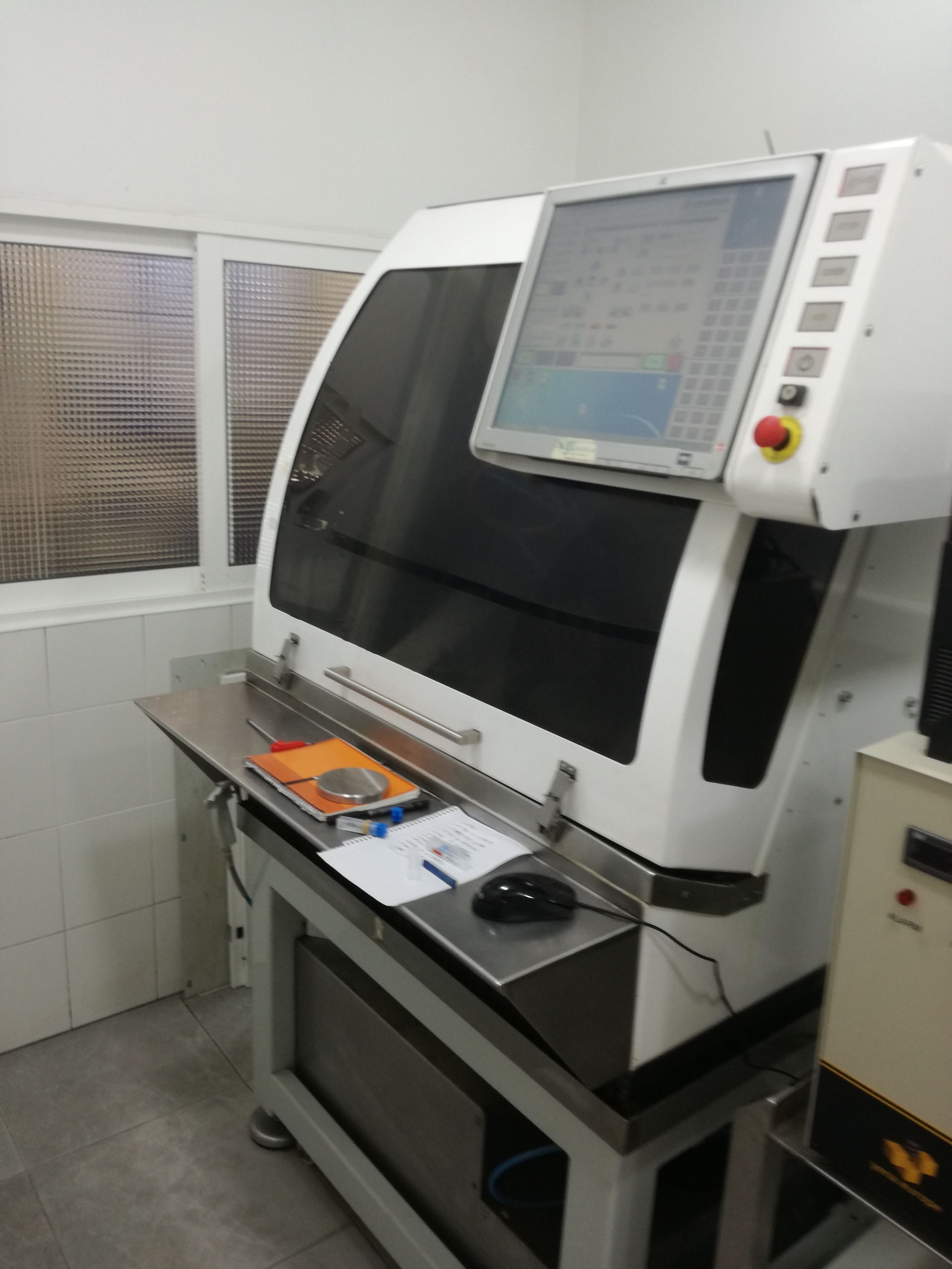 Fresadoras: Servicios de Xanfra Centro Odontotécnico Fresadoras: Servicios de Xanfra Centro Odontotécnico