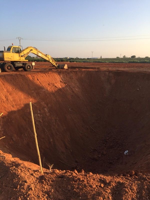 Excavaciones en Villanueva de Castellón, Valencia