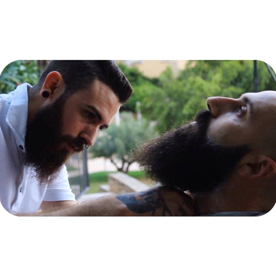 Arreglo de barba: Catálogo de Barbería Peluquería Iván Huertas Arreglo de barba: Catálogo de Barbería Peluquería Iván Huertas
