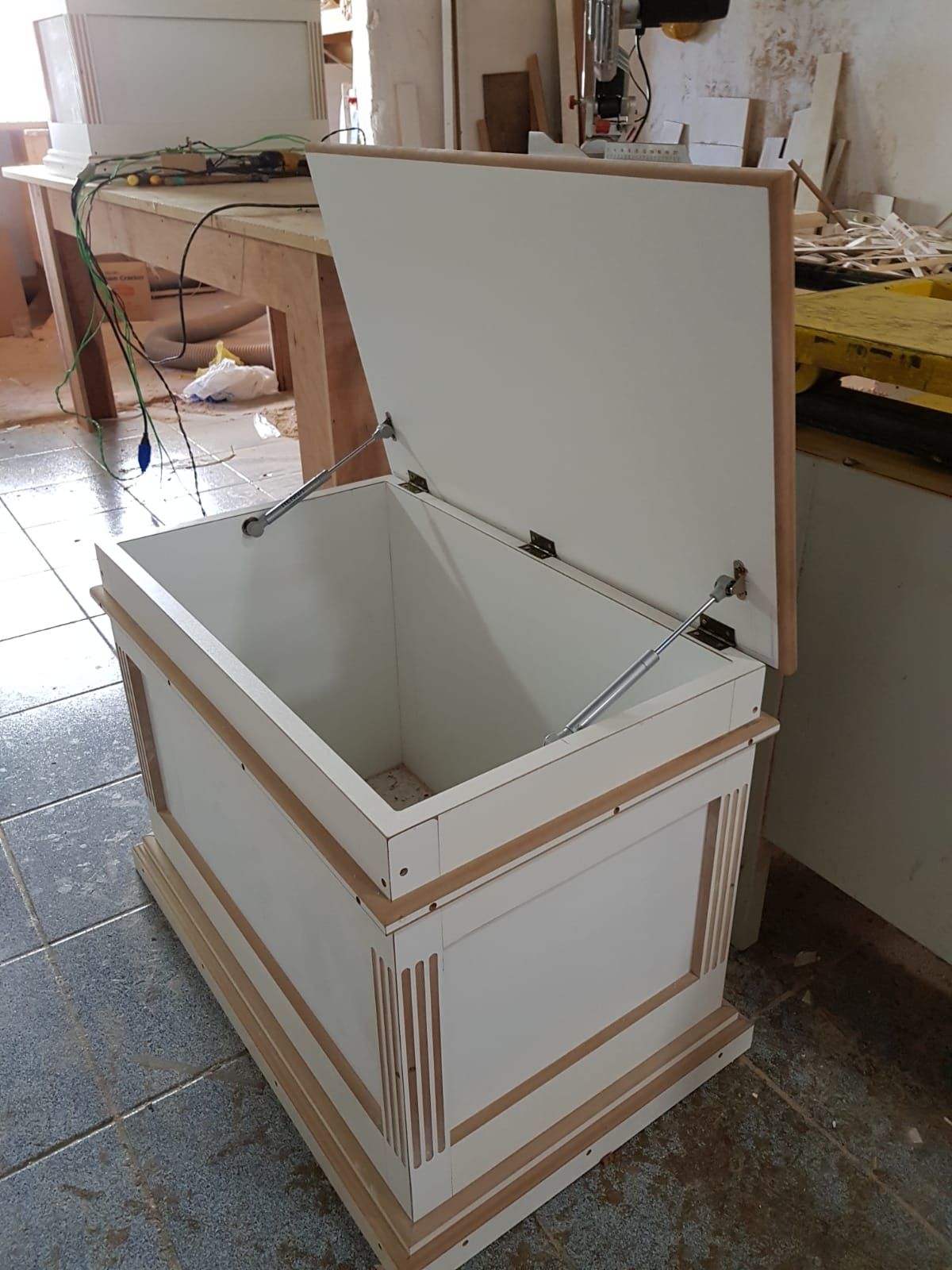 Fabricación y montaje de muebles: Servicios de JC Moreno Carpintería