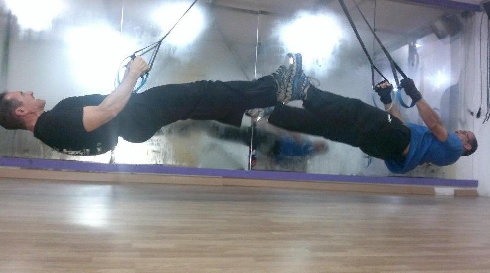 Flying: Actividades de Gimnasio Guitart Flying: Actividades de Gimnasio Guitart