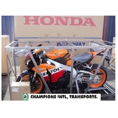 Exportación. Vehículos: Servicios de Champions Internacional Transports & Moving Exportación. Vehículos: Servicios de Champions Internacional Transports & Moving