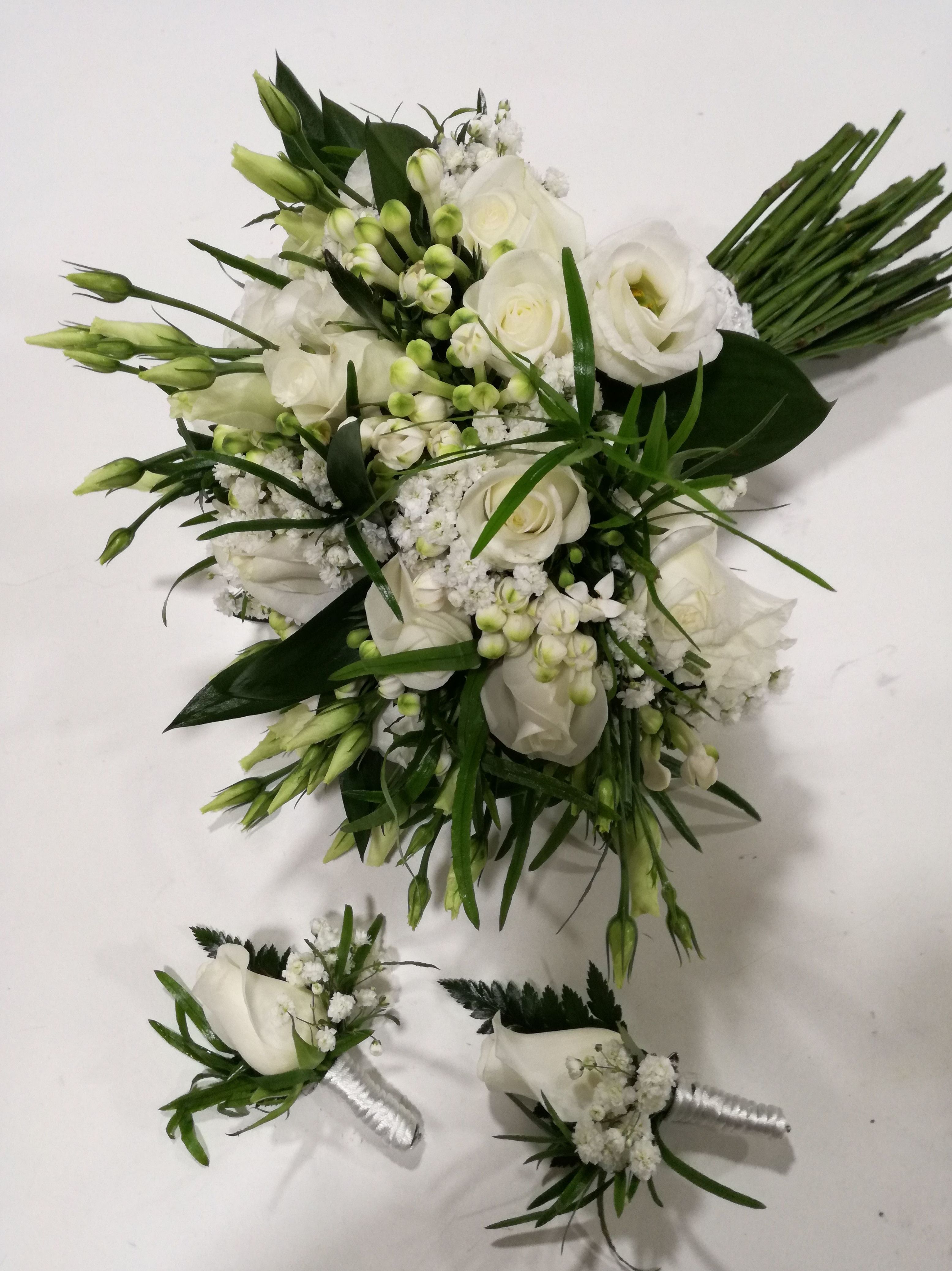Ramos de novia: Servicios de Floristería La Ilusión Ramos de novia: Servicios de Floristería La Ilusión