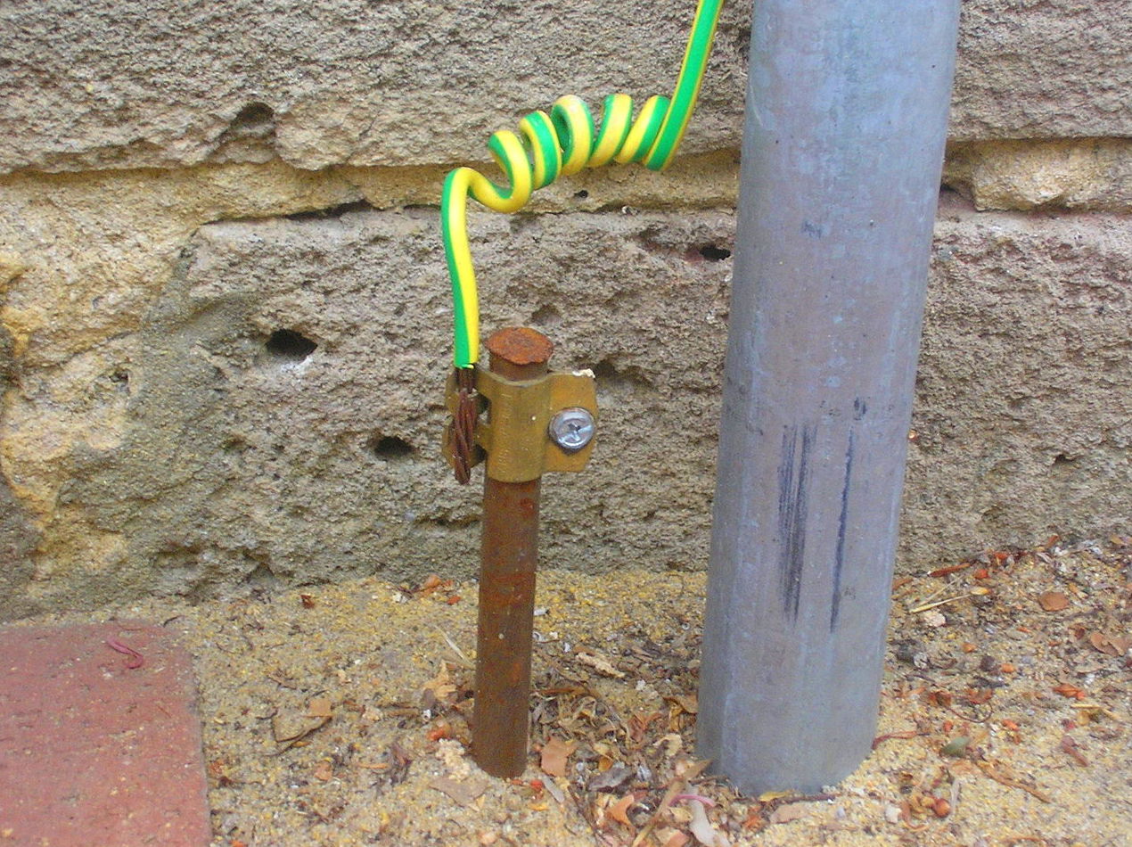 MANTENIMIENTO DE INSTALACIONES ELECTRICAS EN TENERIFE MANTENIMIENTO DE INSTALACIONES ELECTRICAS EN TENERIFE