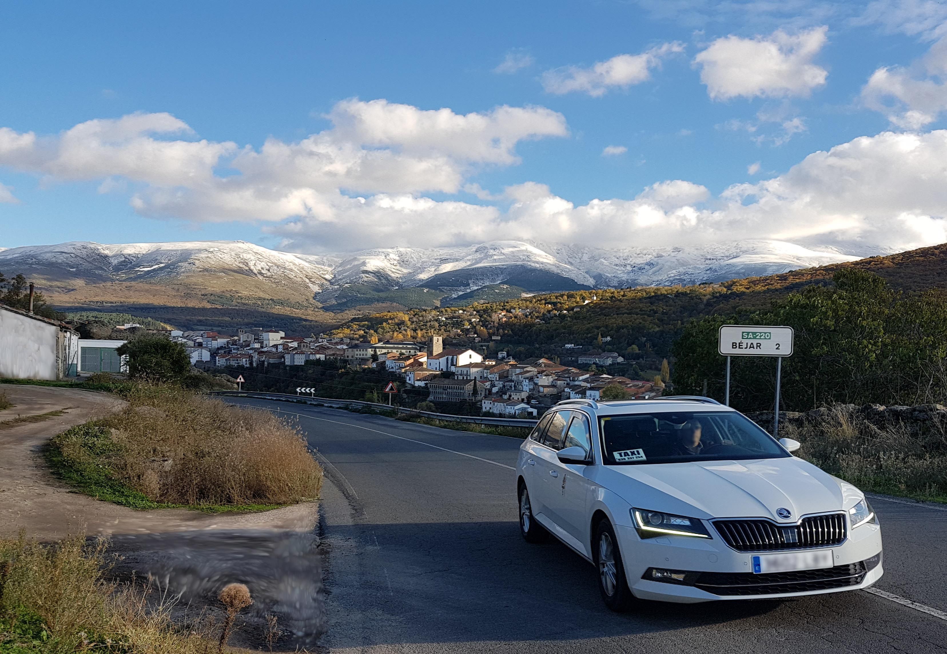Disponibilidad 24 horas: Servicios de Taxi Béjar Paco Plaza Disponibilidad 24 horas: Servicios de Taxi Béjar Paco Plaza