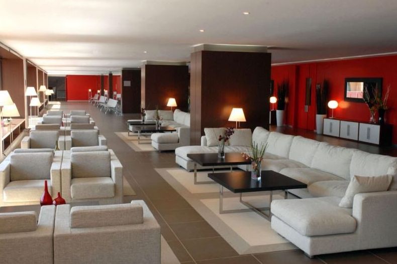 HOTEL CALAS DE CONIL ****: Proyectos de VILCHES ARQUITECTOS S.L.P HOTEL CALAS DE CONIL ****: Proyectos de VILCHES ARQUITECTOS S.L.P