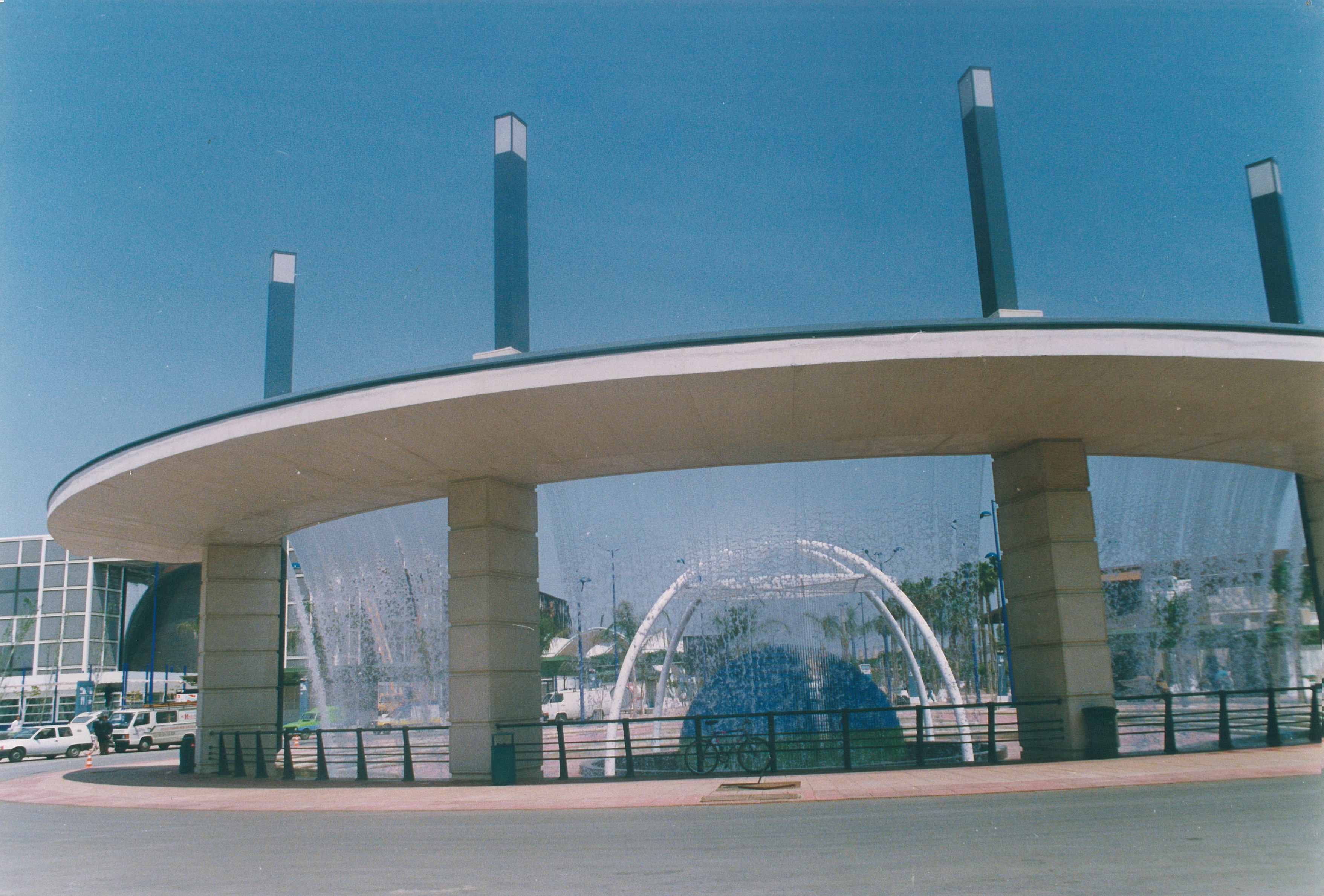 URBANIZACION ZONA SUR, PUERTO DE TRIANA Y DEL GUADALQUIVIR EXPO 92, SEVILLA: Proyectos de VILCHES ARQUITECTOS S.L.P URBANIZACION ZONA SUR, PUERTO DE TRIANA Y DEL GUADALQUIVIR EXPO 92, SEVILLA: Proyectos de VILCHES ARQUITECTOS S.L.P