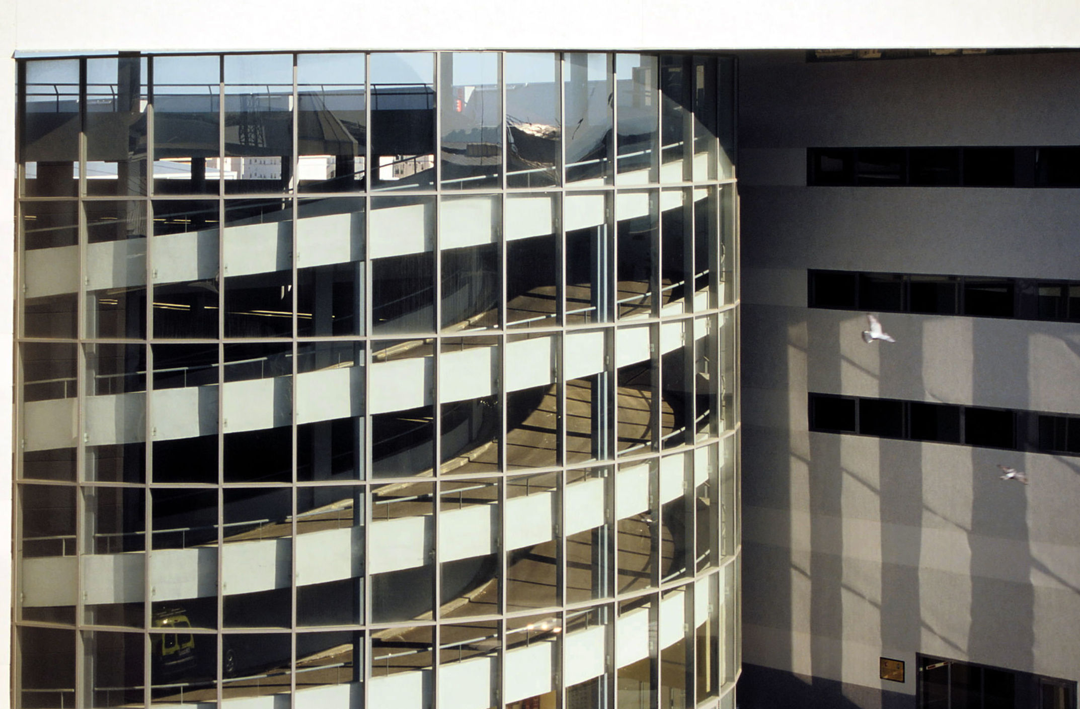 APARCAMIENTO EN ALTURA: Proyectos de VILCHES ARQUITECTOS S.L.P APARCAMIENTO EN ALTURA: Proyectos de VILCHES ARQUITECTOS S.L.P