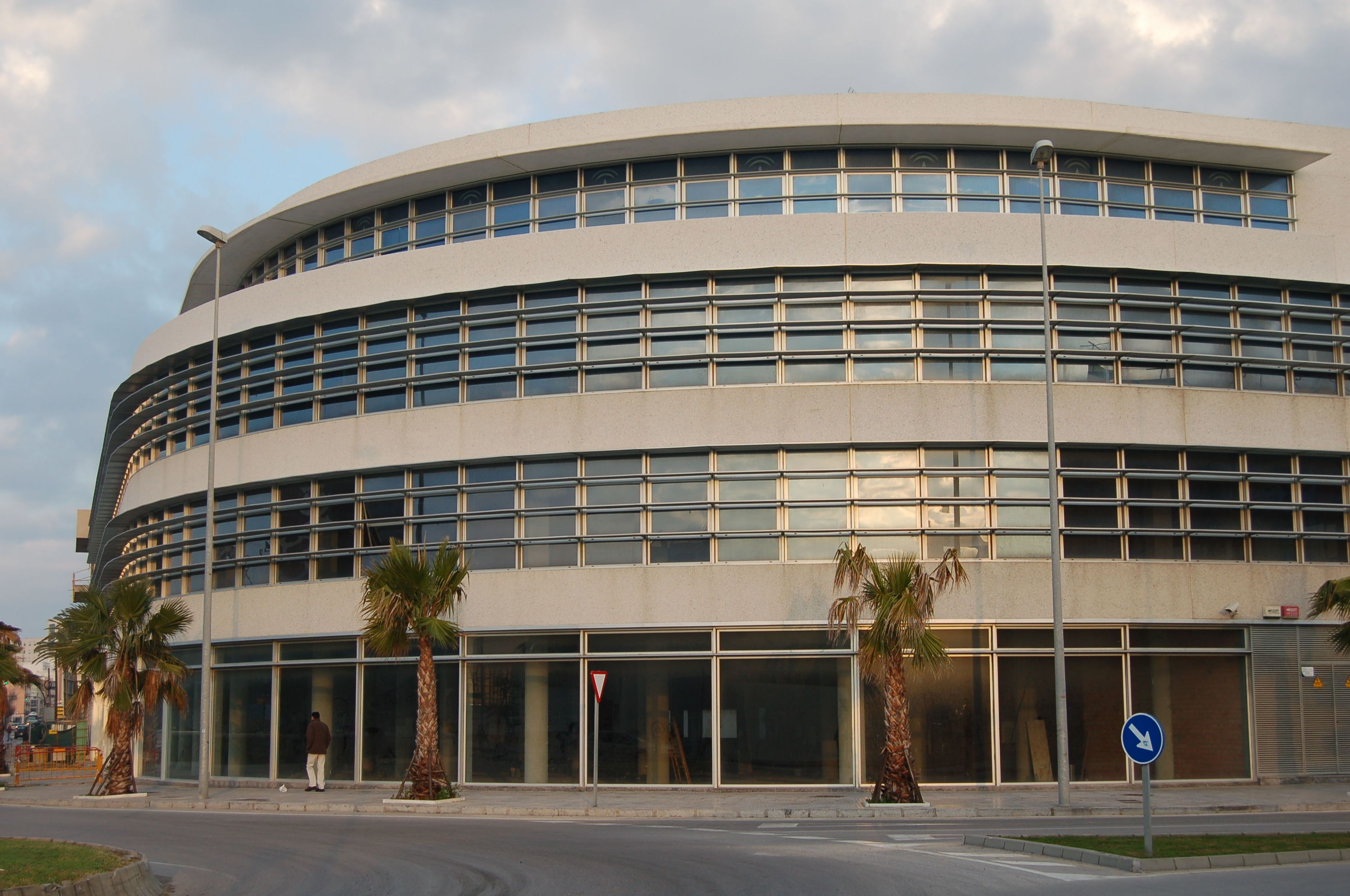 EDIFICIO ASTARTÉ: Proyectos de VILCHES ARQUITECTOS S.L.P EDIFICIO ASTARTÉ: Proyectos de VILCHES ARQUITECTOS S.L.P
