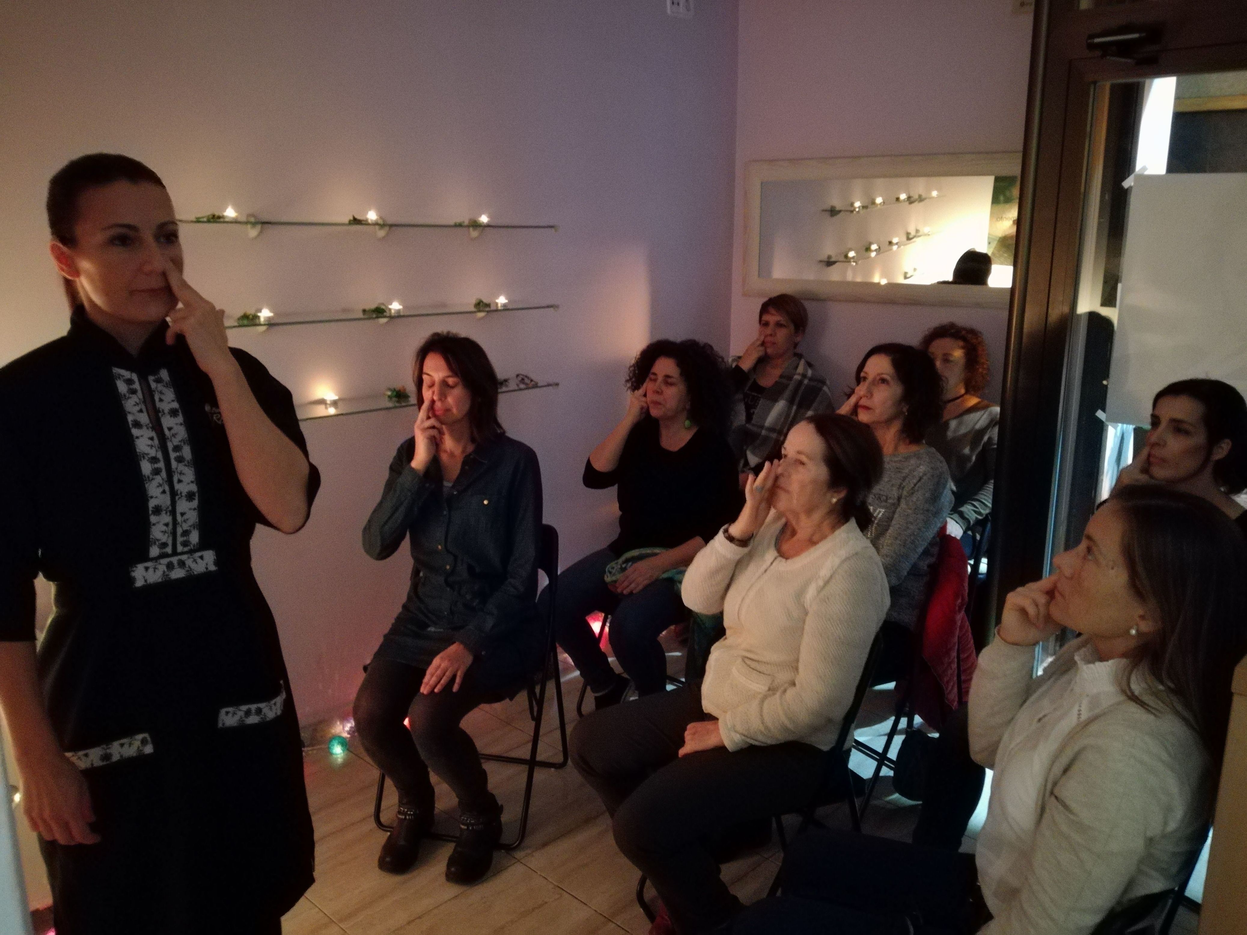 "CURSO AUTO MASAJE PILATES FACIAL" "CURSO AUTO MASAJE PILATES FACIAL"