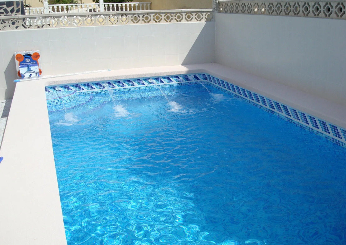 Mantenimiento de piscinas: Servicios de Piscinas Padilla, S.L. Mantenimiento de piscinas: Servicios de Piscinas Padilla, S.L.