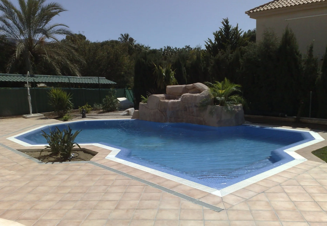 Control y análisis del agua para piscinas: Servicios de Piscinas Padilla, S.L. Control y análisis del agua para piscinas: Servicios de Piscinas Padilla, S.L.