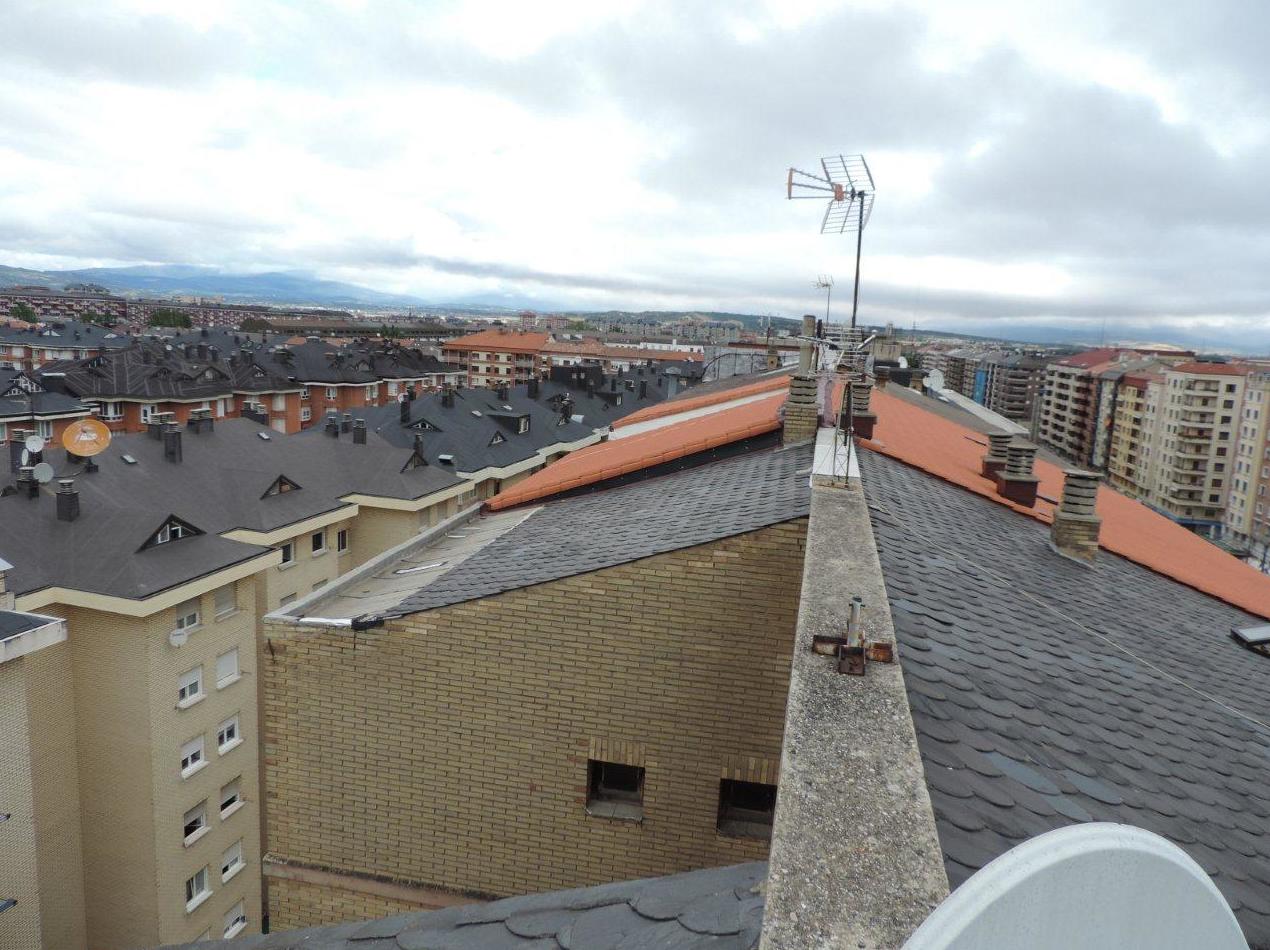 Rehabilitación de tejado en Av. Gasteiz, 51, Vitoria-Gasteiz, antes de la obra