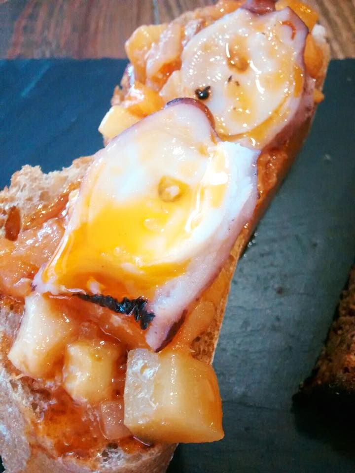 Tostas: Amplia carta de Lafayette Lounge Bar Tostas: Amplia carta de Lafayette Lounge Bar