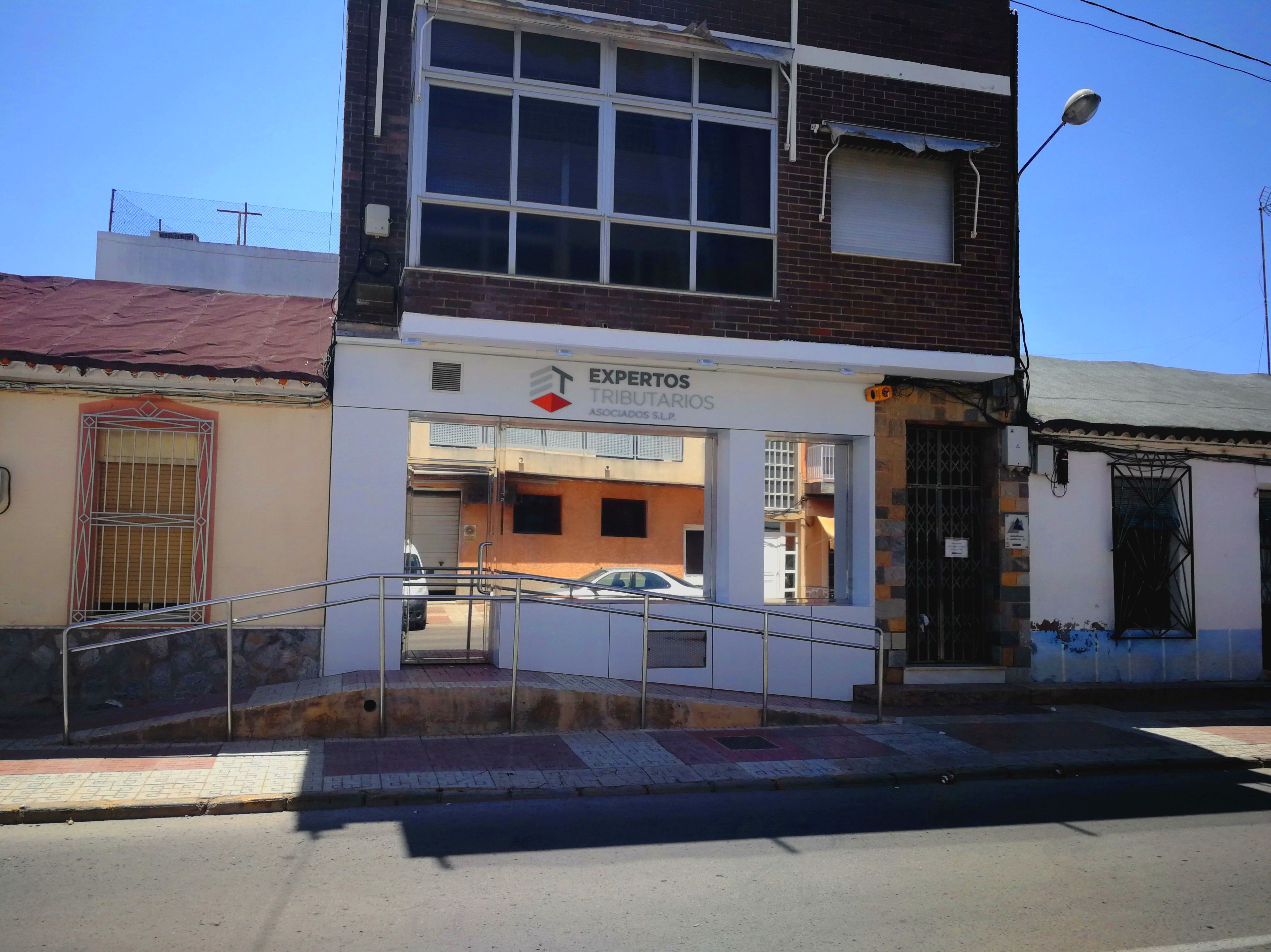 Rotulación y letras corpóreas: Productos de Solargar Rotulación y letras corpóreas: Productos de Solargar