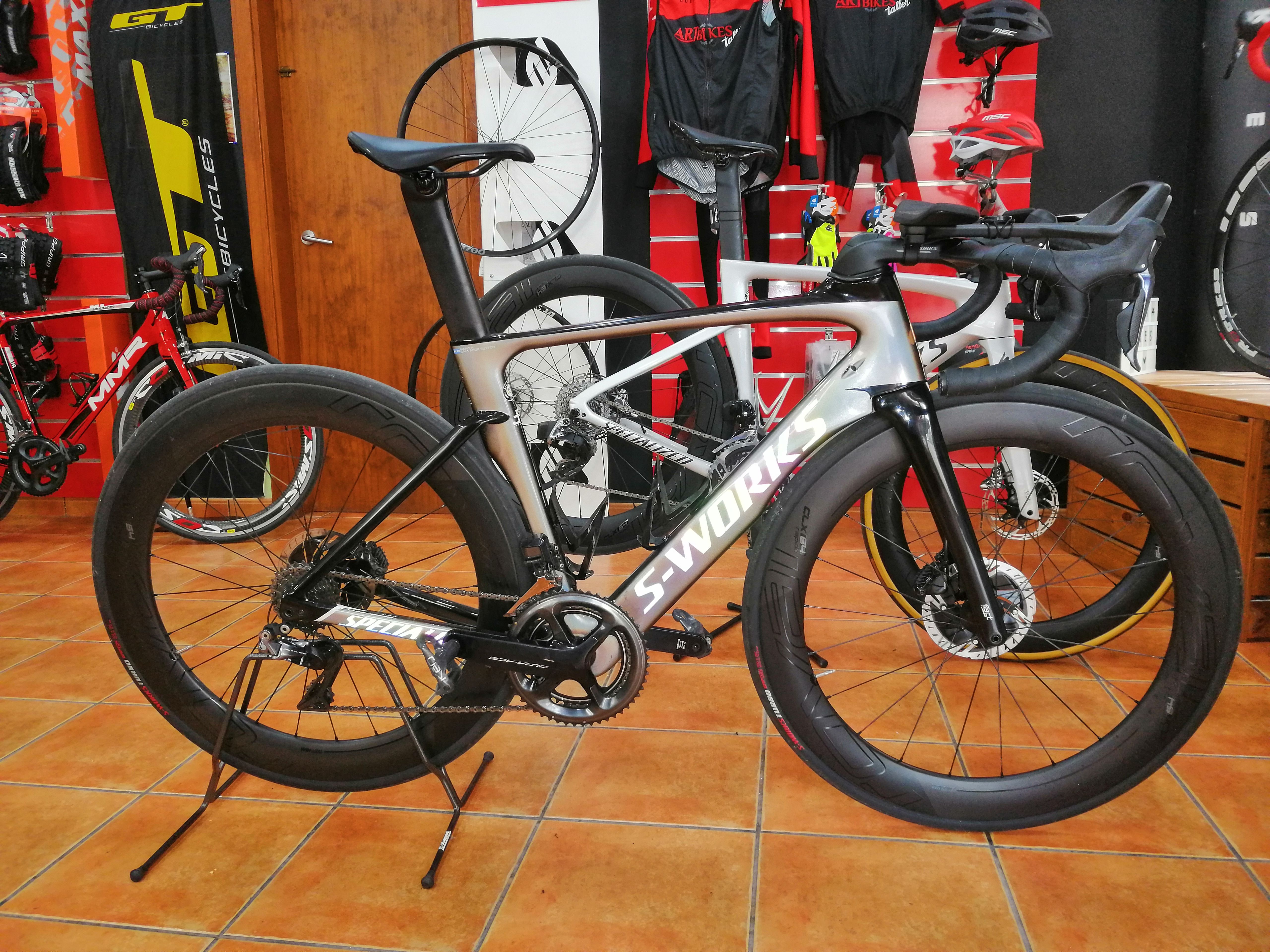 Tienda: Servicios de Artbikes Tienda: Servicios de Artbikes