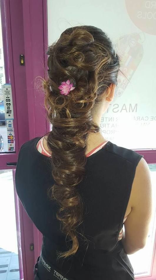 Oficial de Peluquería: Cursos peluquería y estética de Premio Nacional Medalla de Oro 2017 / Premio Europeo Medalla de Oro 2018 / Patrocinador Miss Spain + 30 2017 Oficial de Peluquería: Cursos peluquería y estética de Premio Nacional Medalla de Oro 2017 / Premio Europeo Medalla de Oro 2018 / Patrocinador Miss Spain + 30 2017