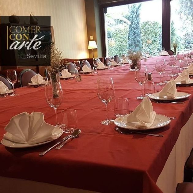 Salón Privado: Productos de Comer con Arte Salón Privado: Productos de Comer con Arte