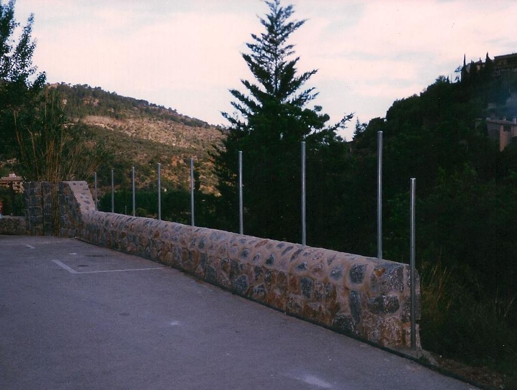 Cerramiento de fincas en piedra natural : SERVICIOS de Construcciones TotPedraSóller Cerramiento de fincas en piedra natural : SERVICIOS de Construcciones TotPedraSóller