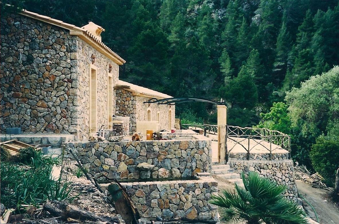 vivienda unifamiliar en piedra natural en seco vivienda unifamiliar en piedra natural en seco