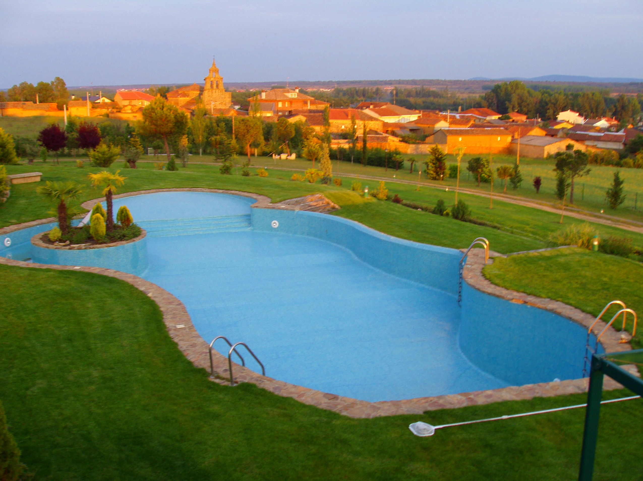 CONSTRUCCIÓN DE PISCINAS: PRODUCTOS Y SERVICIOS de Instalaciones Deportivas Isidoro, S.L. CONSTRUCCIÓN DE PISCINAS: PRODUCTOS Y SERVICIOS de Instalaciones Deportivas Isidoro, S.L.