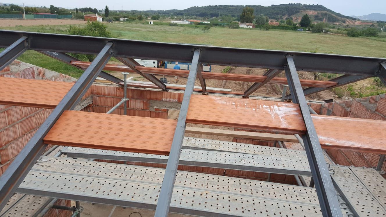 Reparación de cubiertas y canalones en La Rioja