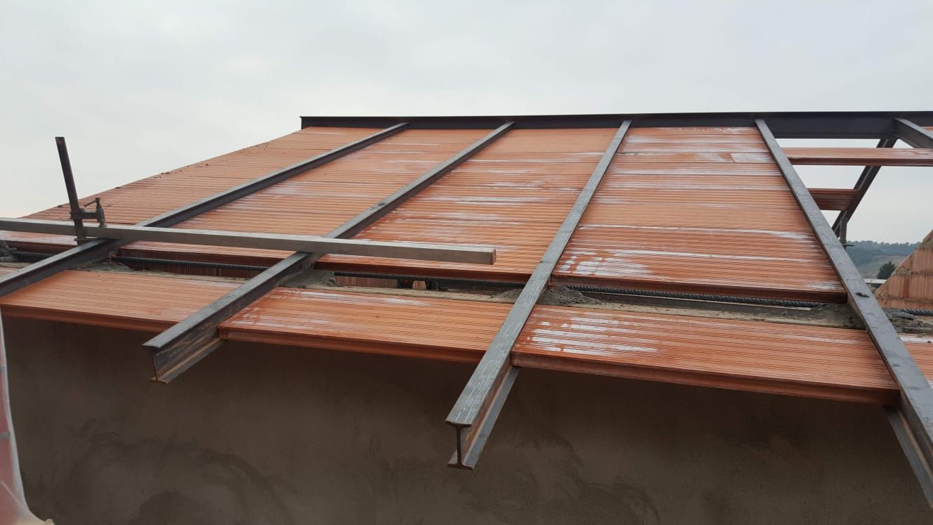 Empresa especializada en reparación de tejados en Soria