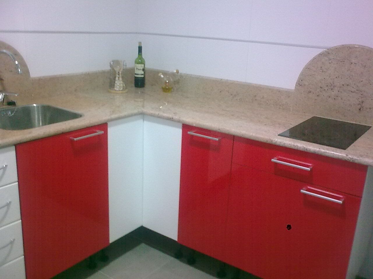 Encimeras de piedra natural, mármol, granito, silestone y Krion: Servicios de Anpergran Restauración y Decoración, S.L. Encimeras de piedra natural, mármol, granito, silestone y Krion: Servicios de Anpergran Restauración y Decoración, S.L.