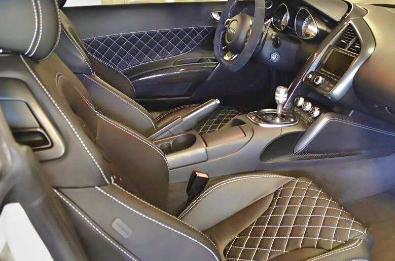 Neteja d'interior i exterior del vehicle: Serveis de Garatge Veyrone G3 Neteja d'interior i exterior del vehicle: Serveis de Garatge Veyrone G3
