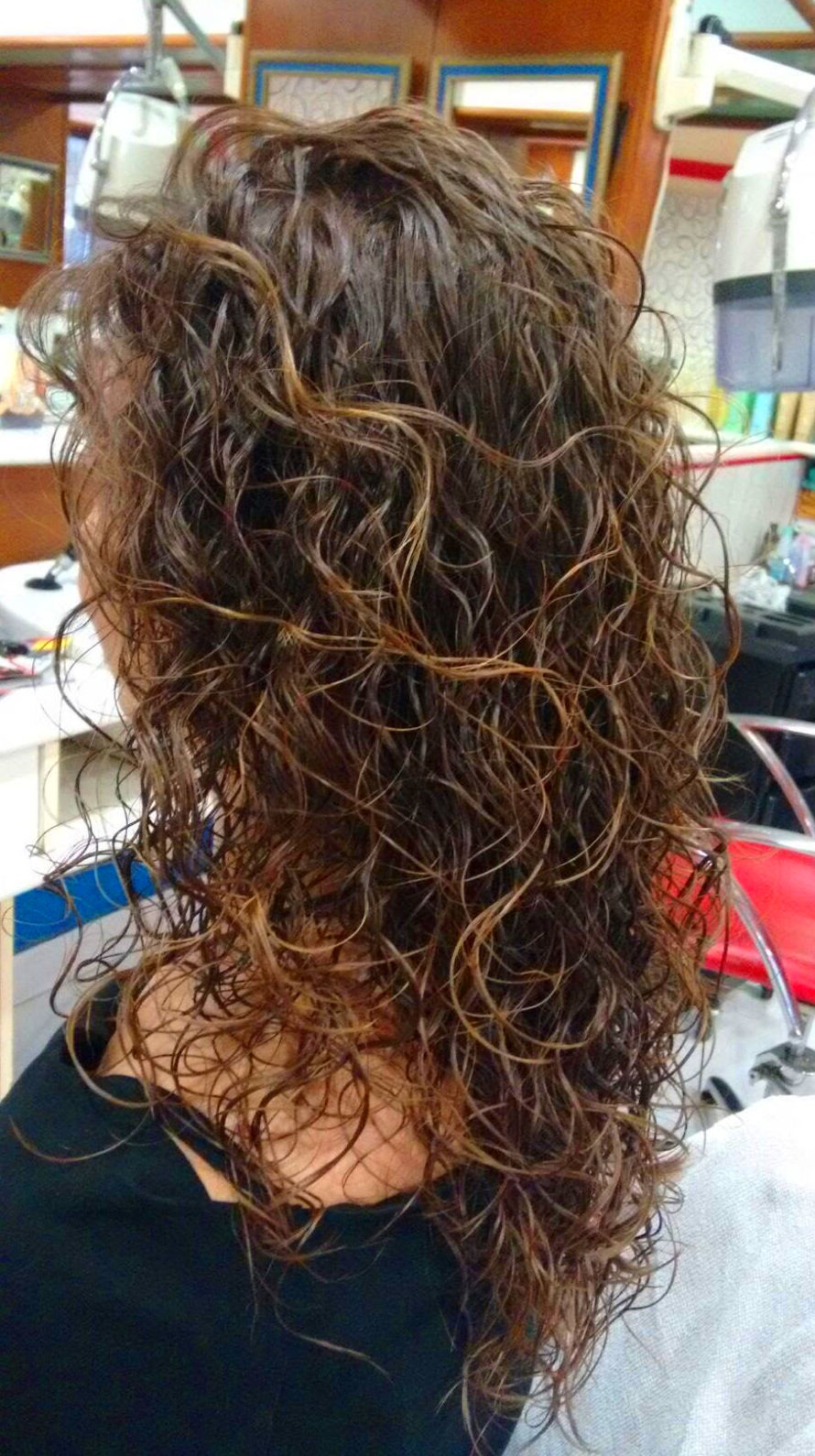 Permanente o Moldeado: Servicios de Peluquería Marsun Permanente o Moldeado: Servicios de Peluquería Marsun