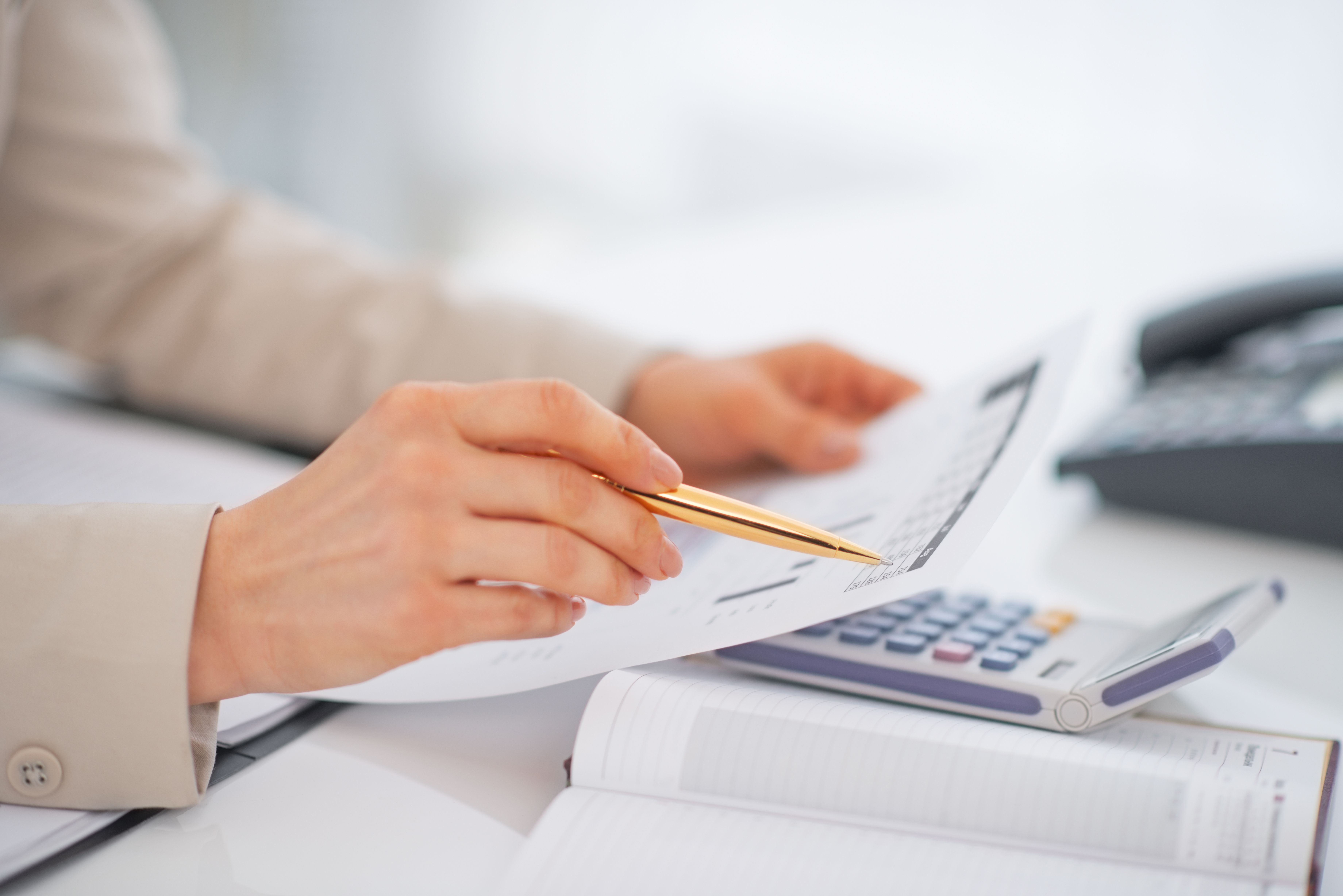 Assessoria Fiscal: Serveis de CV ASSESSORS Assessoria Fiscal: Serveis de CV ASSESSORS