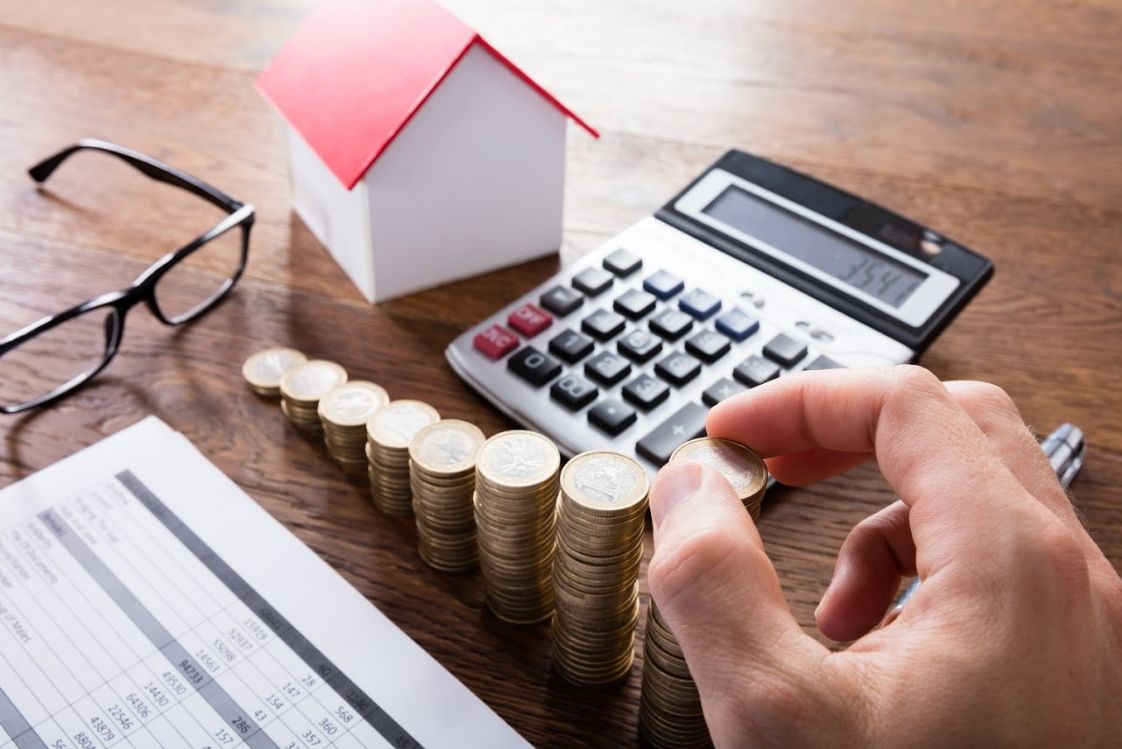 Seguros y Planes de Ahorro: ¿Qué hacemos? de Asesoría Invergestión Seguros y Planes de Ahorro: ¿Qué hacemos? de Asesoría Invergestión