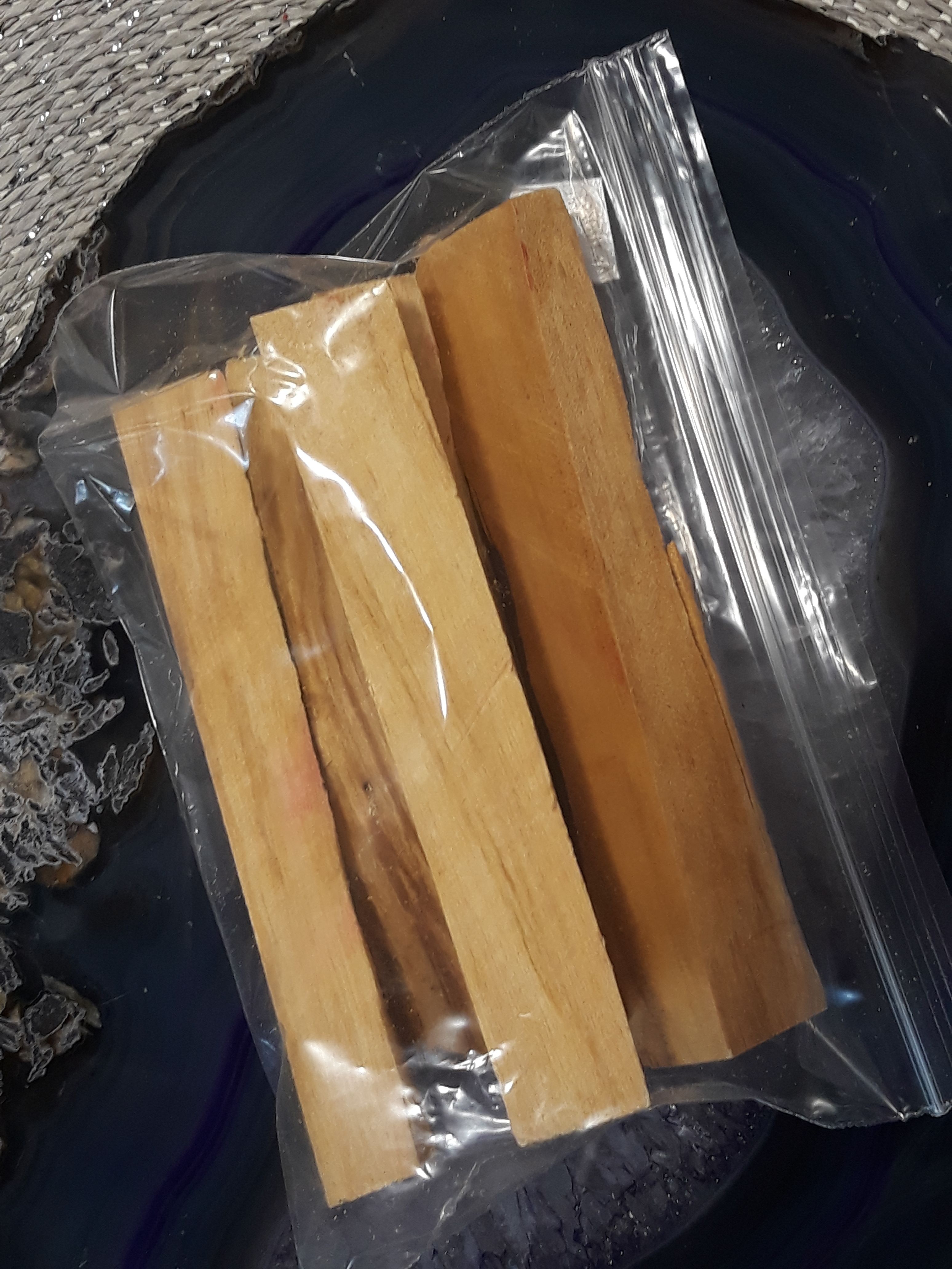 Palo Santo 50Gr: Servicios de Centro M.A. Palo Santo 50Gr: Servicios de Centro M.A.