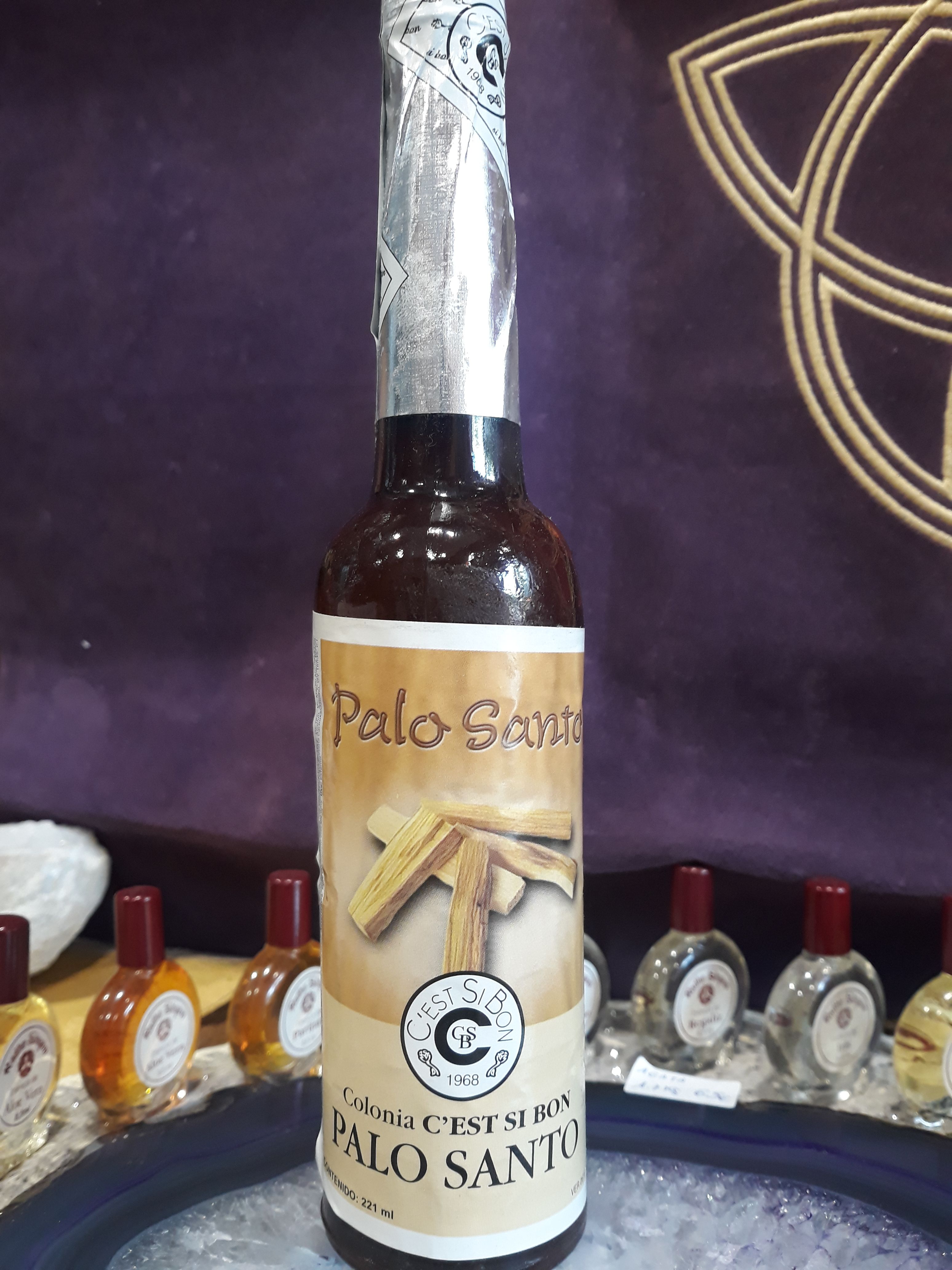 Agua de palo santo: Servicios de Centro M.A. Agua de palo santo: Servicios de Centro M.A.