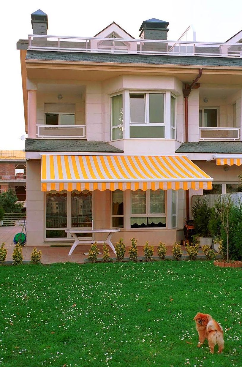 Toldo brazo articulado: Productos de Doble-A Toldo brazo articulado: Productos de Doble-A
