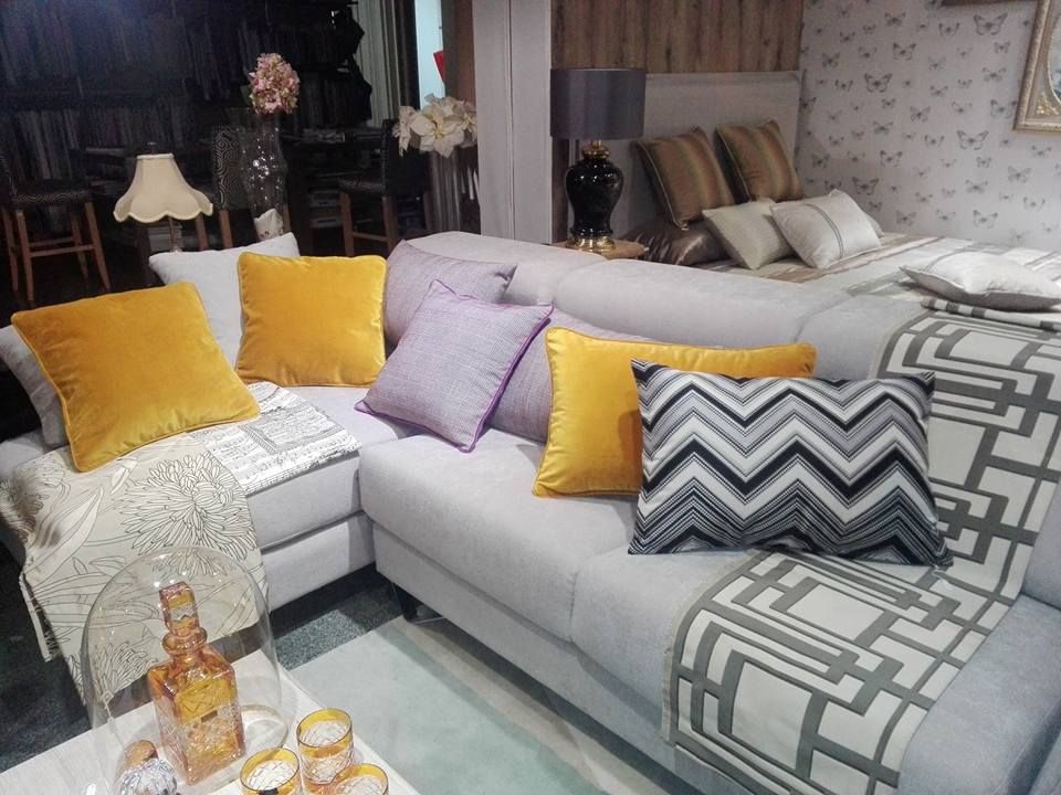 Sofás: Servicios de Pérez-Arcos Decoración Sofás: Servicios de Pérez-Arcos Decoración