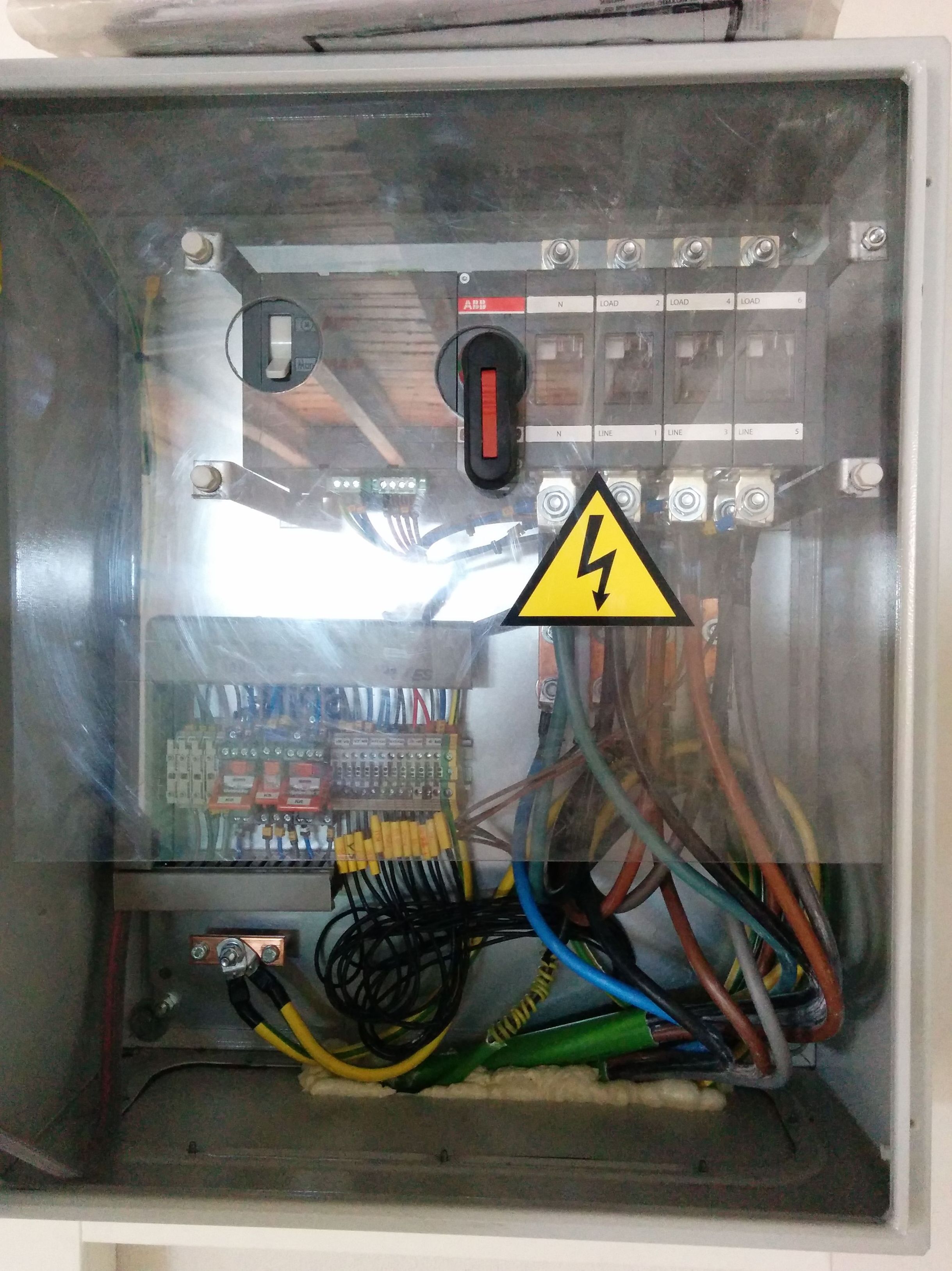 Instalador electricista autorizado en Lleida