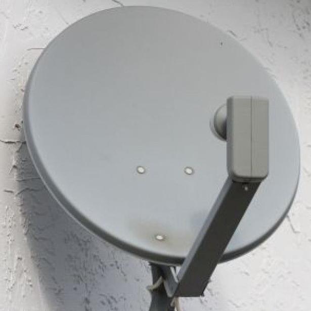 ANTENES I PARABÒLIQUES: Servicios de InstalQuerol ANTENES I PARABÒLIQUES: Servicios de InstalQuerol