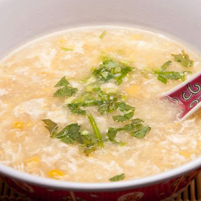 Sopa de pollo con maíz Sopa de pollo con maíz