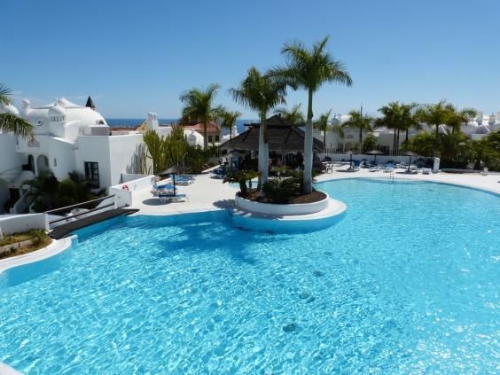 Dúplex venta en Santa Cruz de Tenerife - Adeje. 2 dormitorios: Alquiler y venta de Inmobiliaria Parque Galeón Dúplex venta en Santa Cruz de Tenerife - Adeje. 2 dormitorios: Alquiler y venta de Inmobiliaria Parque Galeón