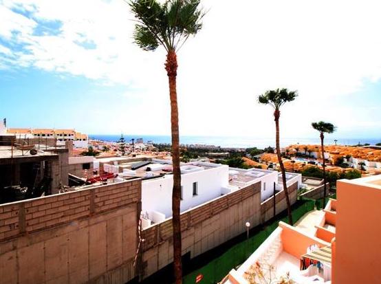 Estudio en Paradise Court, San Eugenio Alto, 128.000€: Alquiler y venta de Inmobiliaria Parque Galeón Estudio en Paradise Court, San Eugenio Alto, 128.000€: Alquiler y venta de Inmobiliaria Parque Galeón