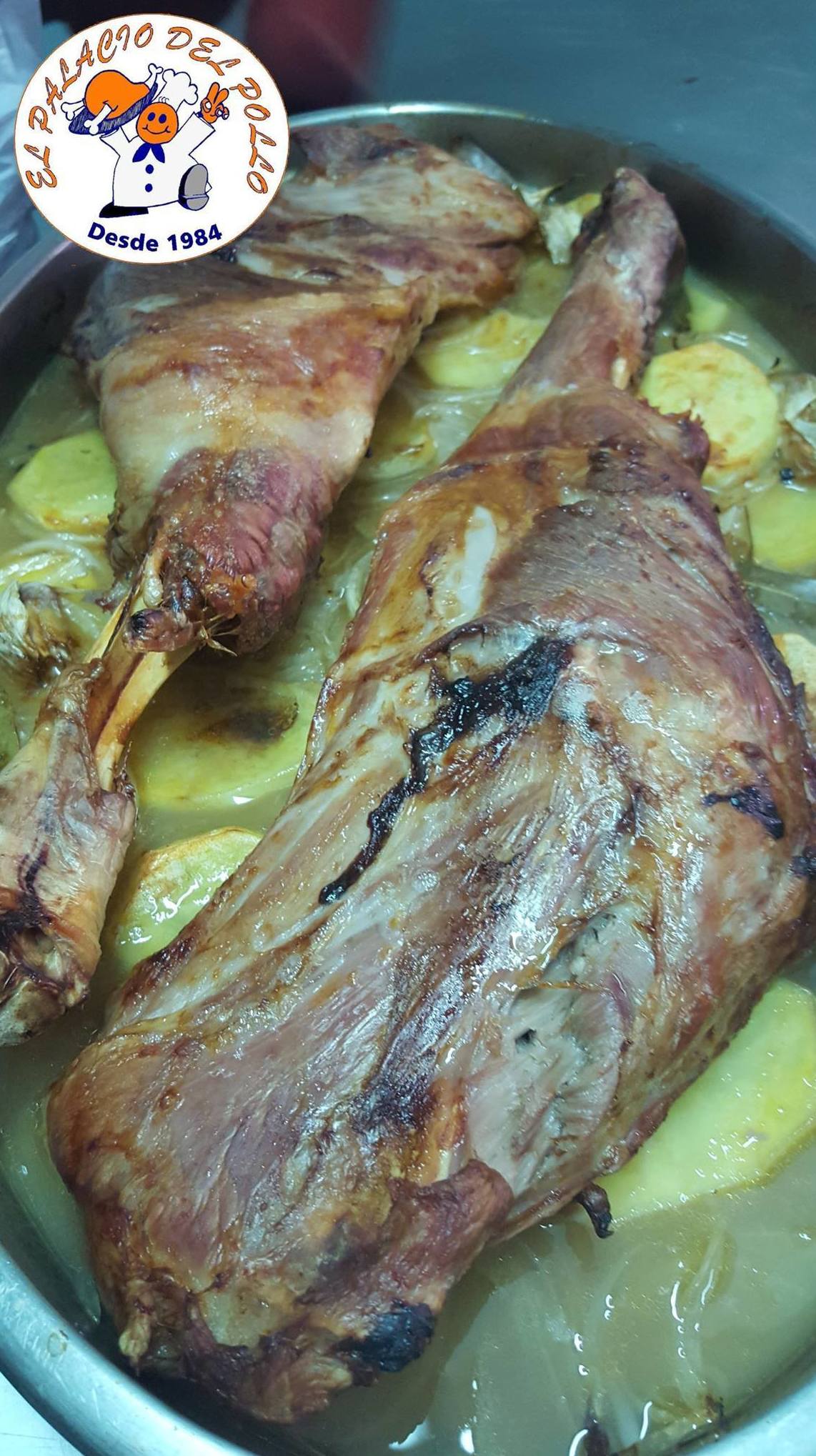 Paletilla de cordero asada Paletilla de cordero asada