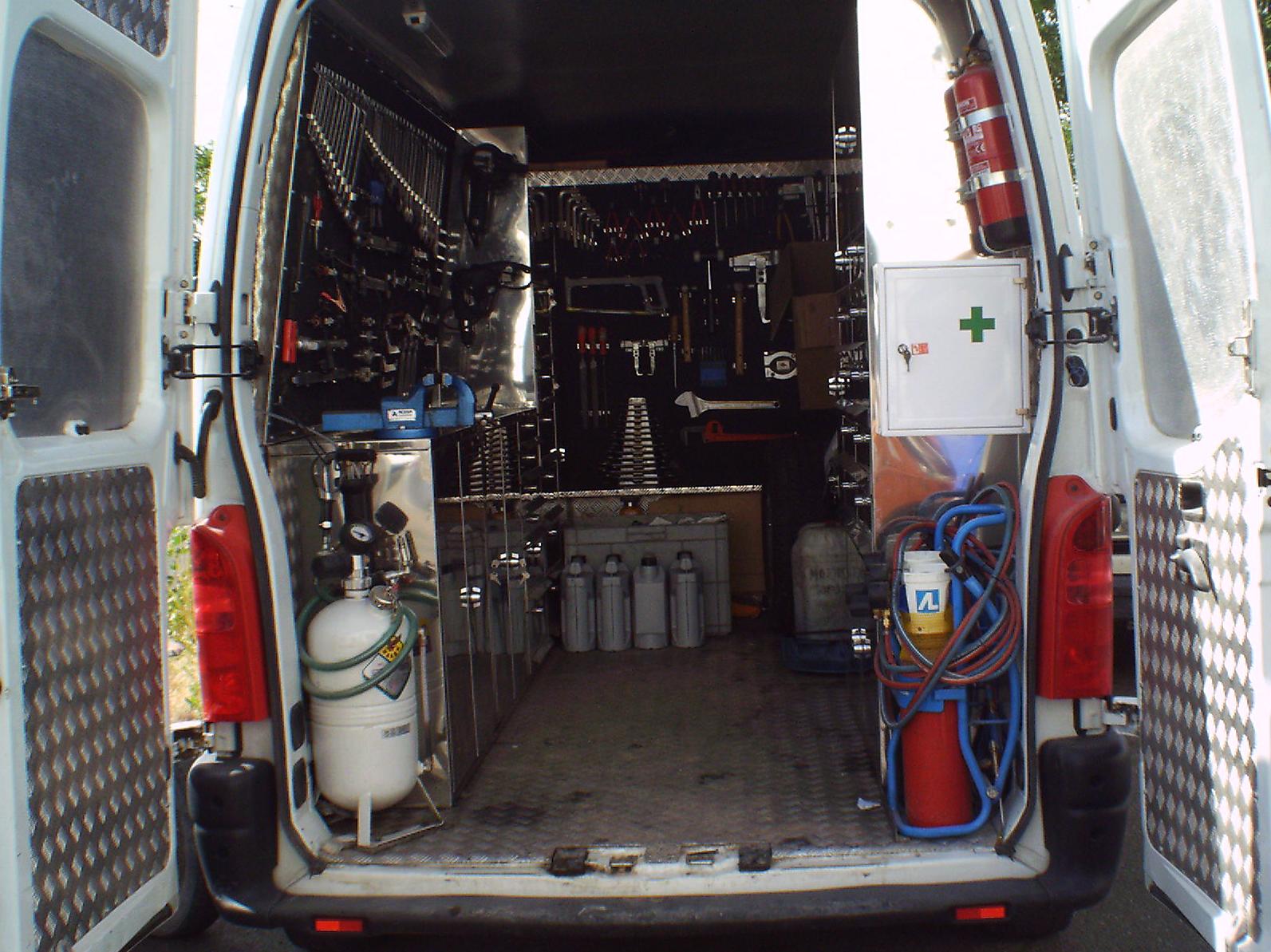 FURGON TALLER MOVIL FURGON TALLER MOVIL