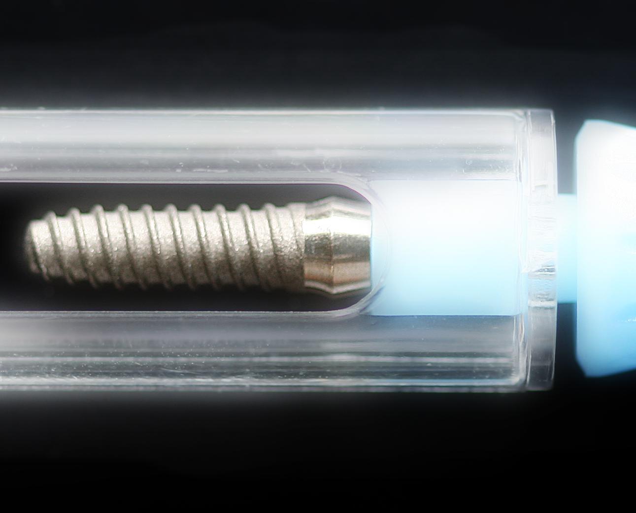 Implantes dentales Implantes dentales