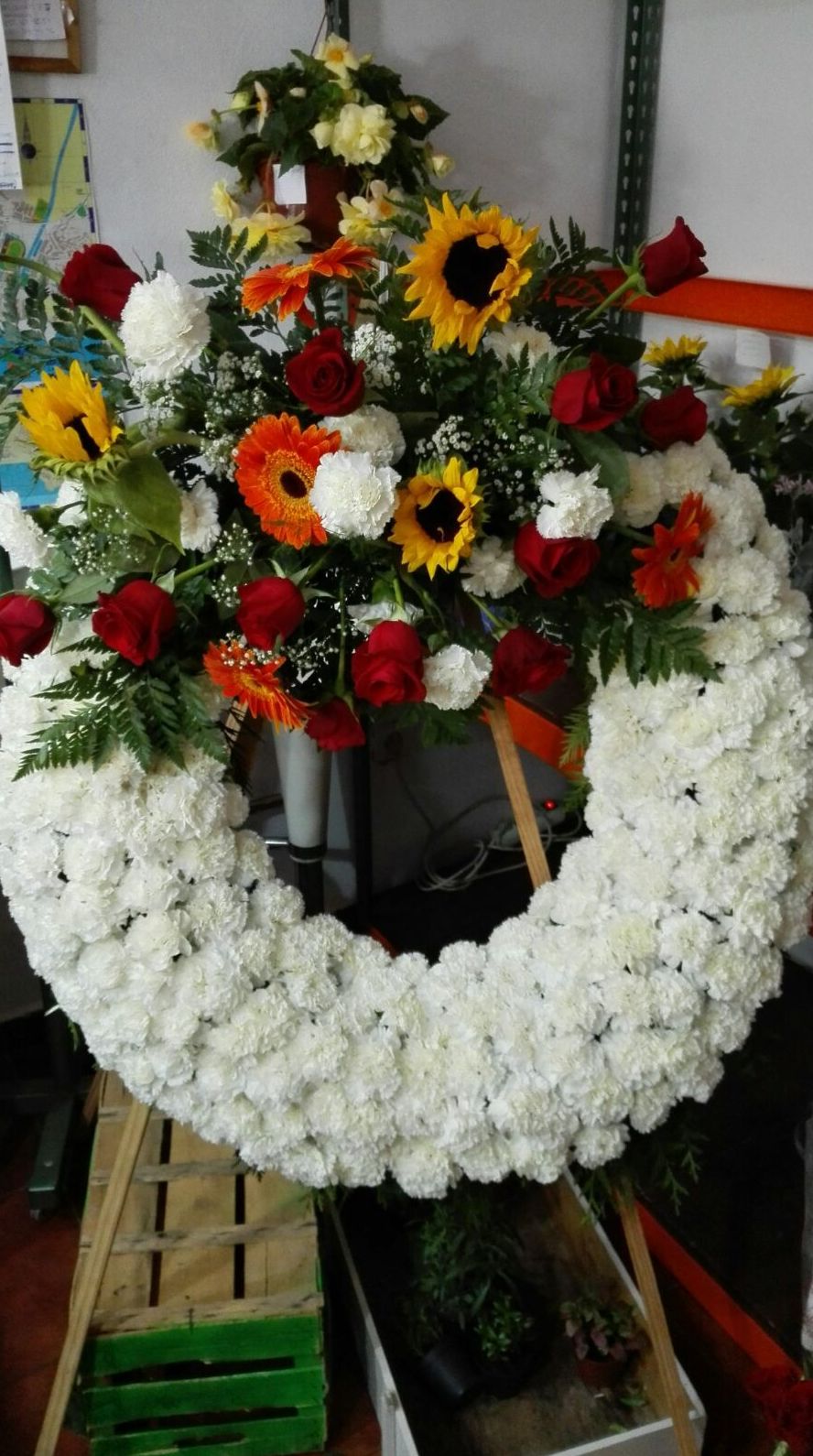 Funerary art: Florist de El Jardín de Charlotte Funerary art: Florist de El Jardín de Charlotte