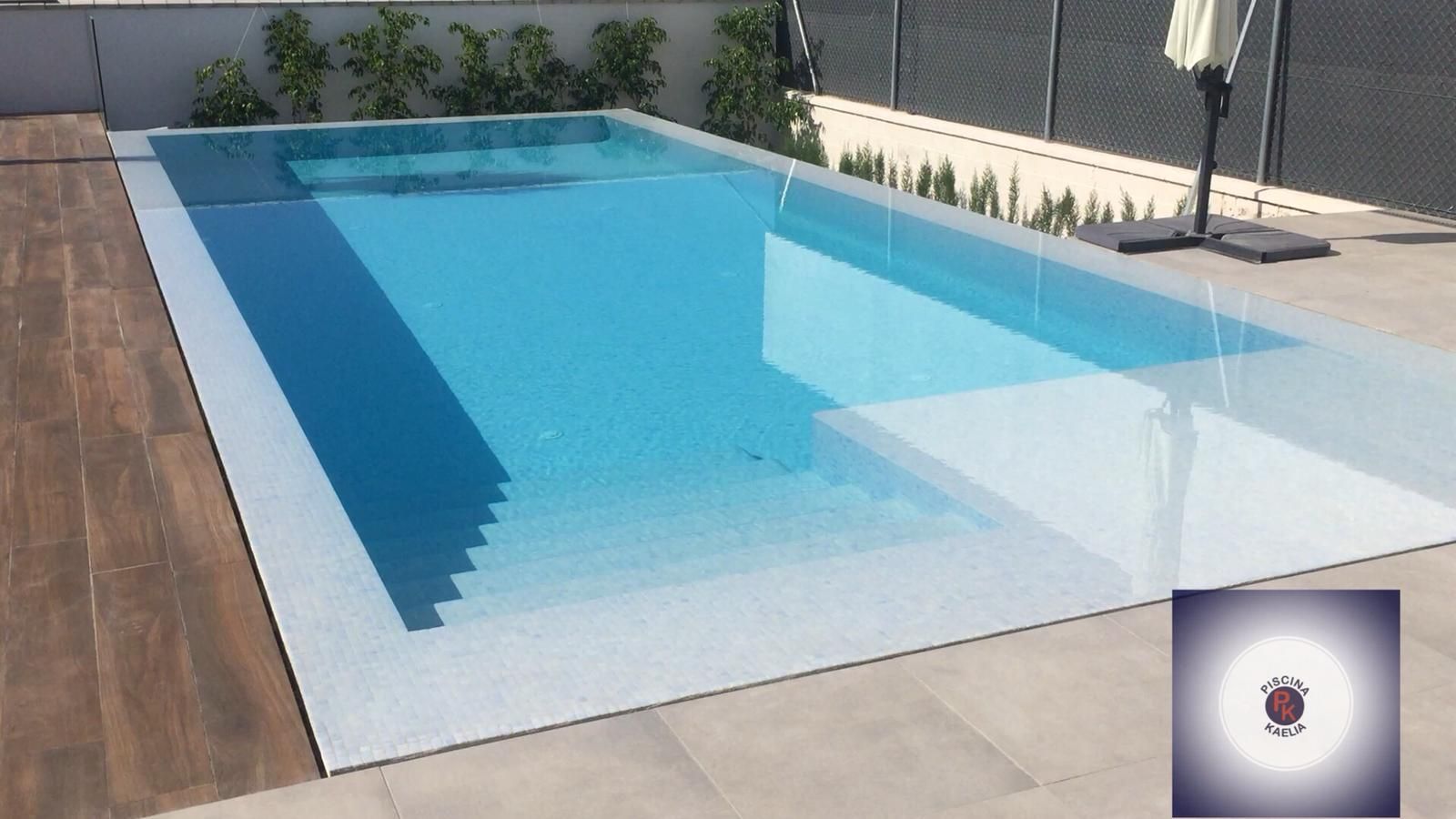 Empresa de mantenimiento de piscinas en Sevilla